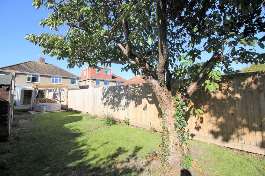 Lewisham Grove, WestonsuperMare 3 bed semidetached house £325,000