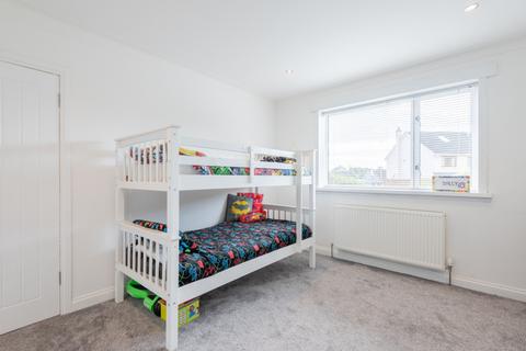 15 Cairngorm Crescent, Kirkcaldy, KY2 5RF