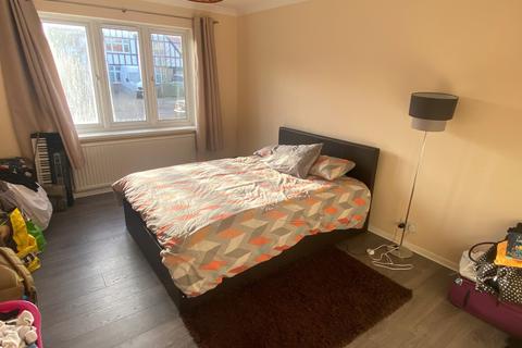 undefined, College Hill Road, Harrow, HA3