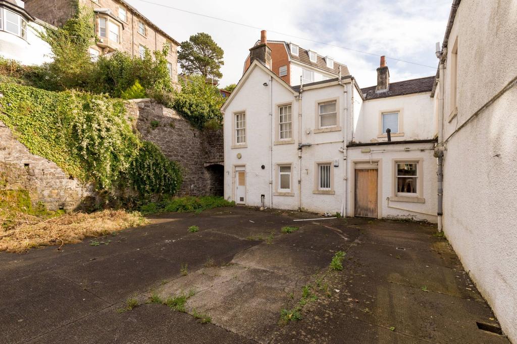 Rear Courtyard