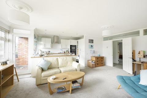 2 bedroom flat to rent, Greenacres, Rayleigh Road, BS9