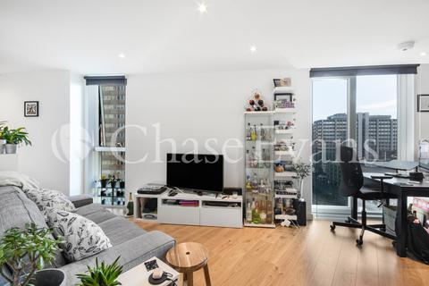 Studio for sale, Pinnacle Apartments, Saffron Square, Croydon CR0