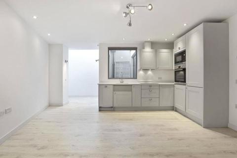 2 bedroom apartment to rent, Mill Lane, West Hampstead, London, NW6