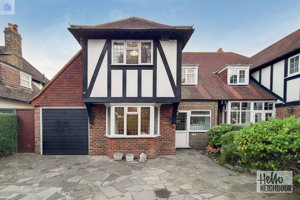 Belmont Rise, Sutton, SM2 4 bed semidetached house to rent £2,850