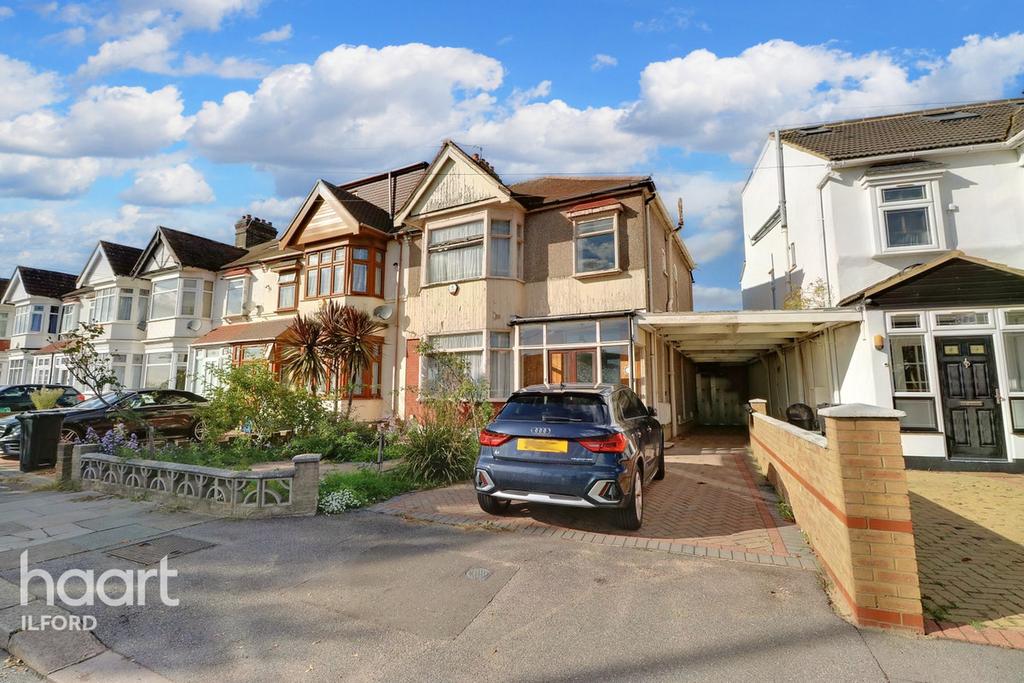 Wanstead Lane, Ilford 3 bed end of terrace house for sale £610,000