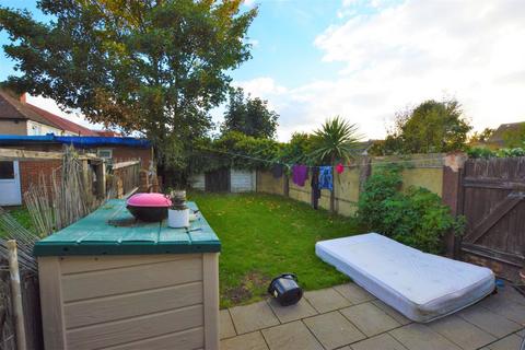 111 Scotts Road, Southall, UB2 5DG
