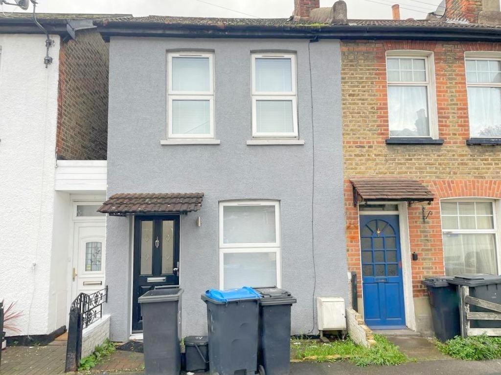 Stanley Grove, Croydon, Croydon, 4 bed terraced house £475,000