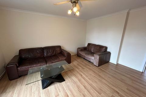 2 bedroom flat to rent, Mountview Gardens, AB25