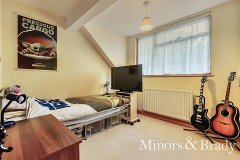 5 Osterley Close, Stevenage, SG2 8SN