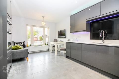 Grove House Burston Road, Dickleburgh, Diss, IP21 4NN