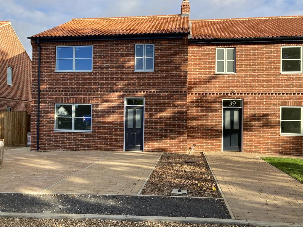 Stretham Road, Wilburton, Ely, Cambridgeshire 3 bed semidetached house