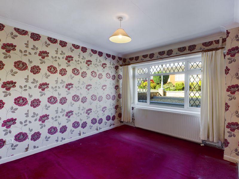 Bryn Tywi, Penymorfa, Llangunnor, Carmarthen 3 bed detached bungalow