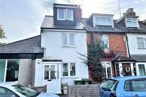 3 bedroom terraced house for sale - Old Hill, Orpington, Kent, BR6 6BW