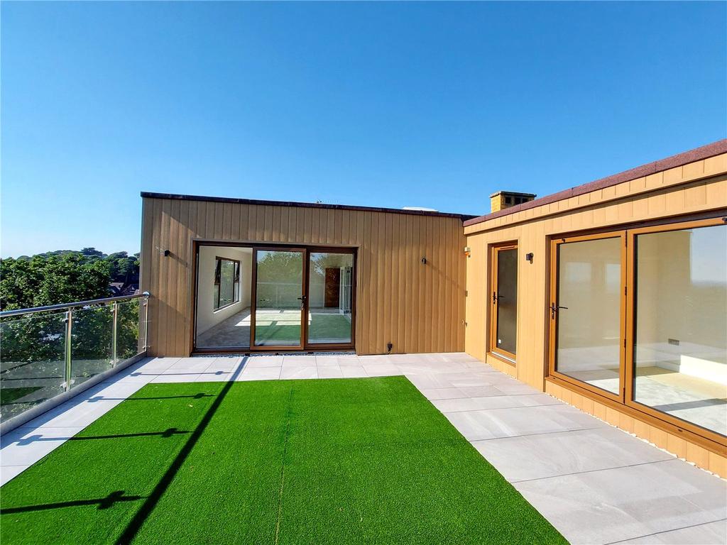 Firgrove, 61 Bournemouth Road, Poole... 3 bed penthouse £2,750 pcm (£