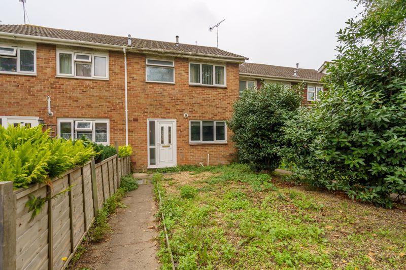 Charles Avenue, Chichester 3 bed terraced house £275,000
