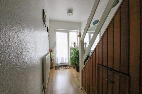 31 Lymescote Gardens, Sutton, SM1 2PN