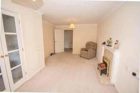 2 bedroom apartment for sale - Ross Court, Curie Close , Rugby, CV21