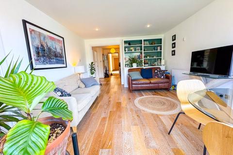 2 bedroom flat to rent, Old Swan Wharf Battersea Church Road Battersea SW11 3NA