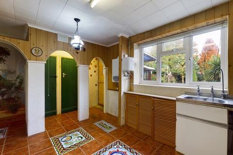 38 Dunkellin Way, South Ockendon, RM15 5EY