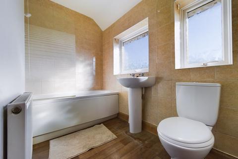 8 Elan Road, South Ockendon, RM15 5EG