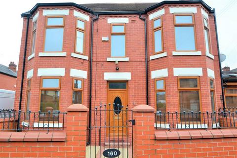 3 bedroom semi-detached house to rent - Derby Road, Salford