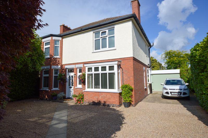 Hollycroft, Hinckley 4 bed detached house £425,000