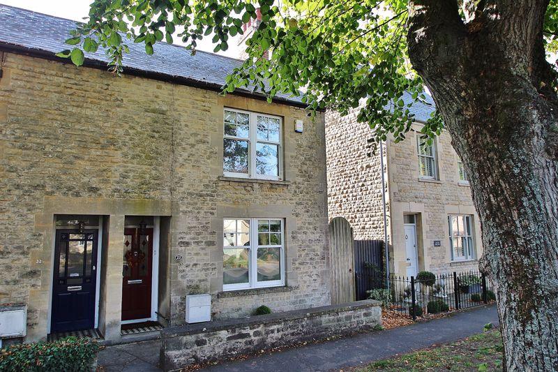 WOODSTOCK ROAD, Witney OX28 1DT 2 bed end of terrace house £385,000