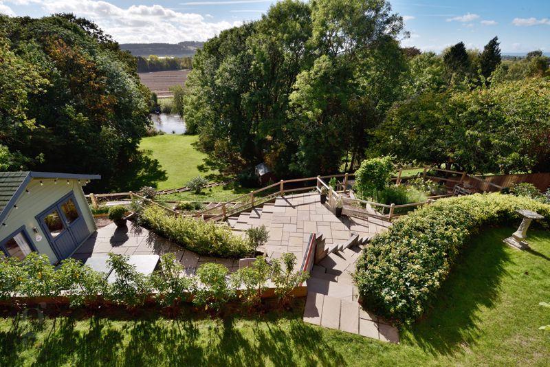 Hampton Park Road, Hampton Park, Hereford, HR1 1TH 4 bed detached house