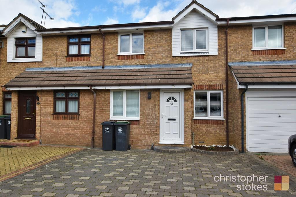 Howard Close, Waltham Abbey, EN9 3 bed terraced house £1,850 pcm (£