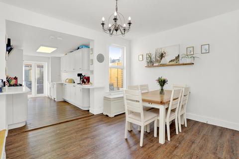 80 Westfield Road, London, W13 9JA