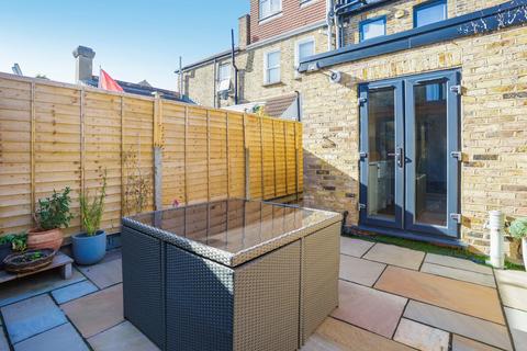 80 Westfield Road, London, W13 9JA