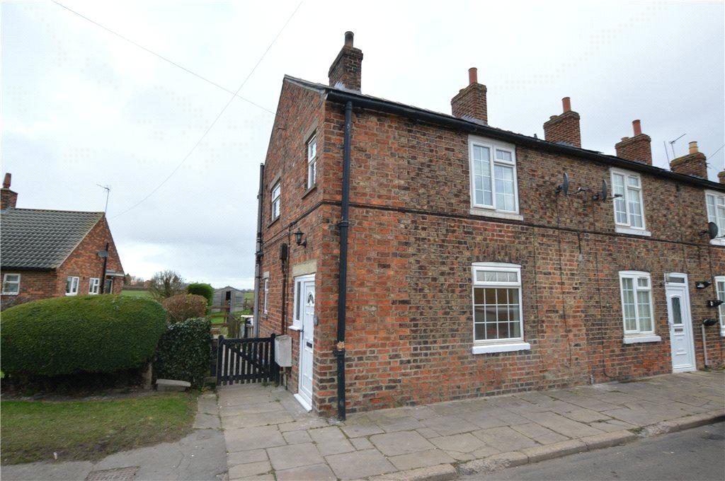 Marston Road, Tockwith, York 2 bed terraced house £850 pcm (£196 pw)