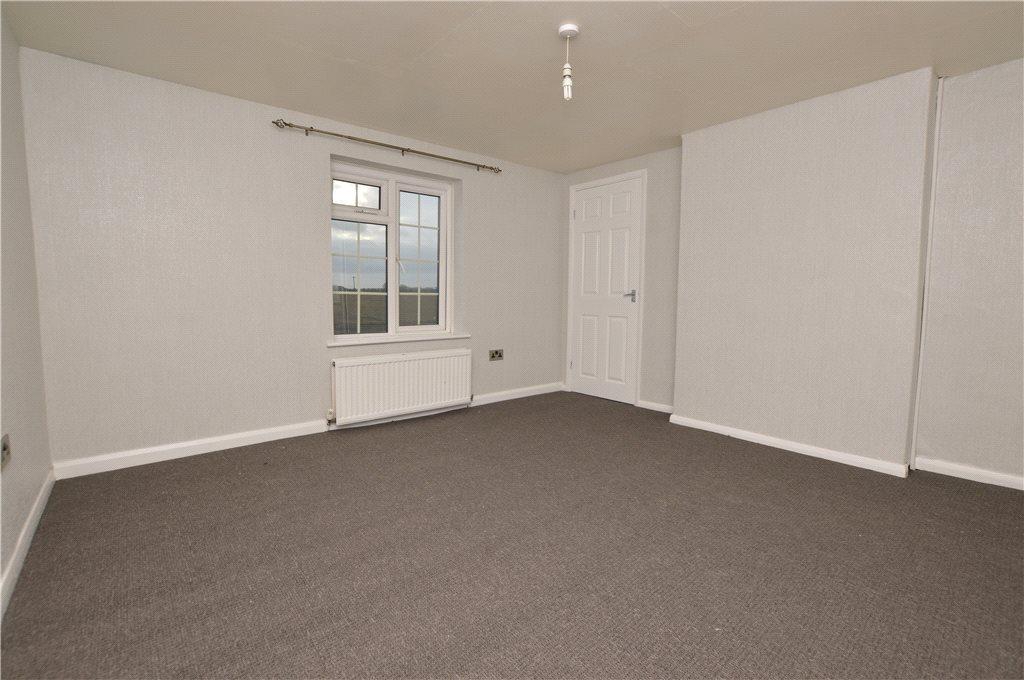 Marston Road, Tockwith, York 2 bed terraced house £850 pcm (£196 pw)