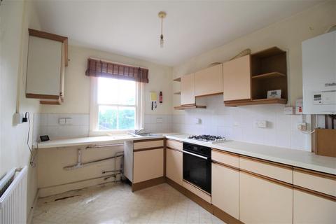 43a Hook Road, Epsom, KT19 8TP