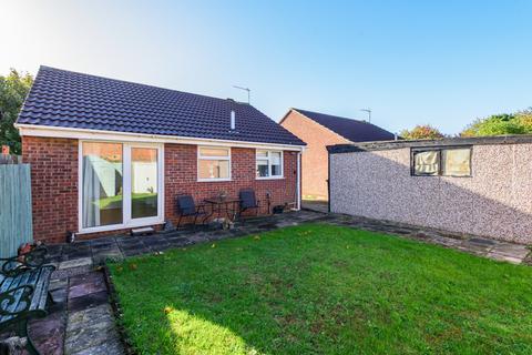 2 bedroom bungalow for sale - Atwater Grove, Lincoln, LN2
