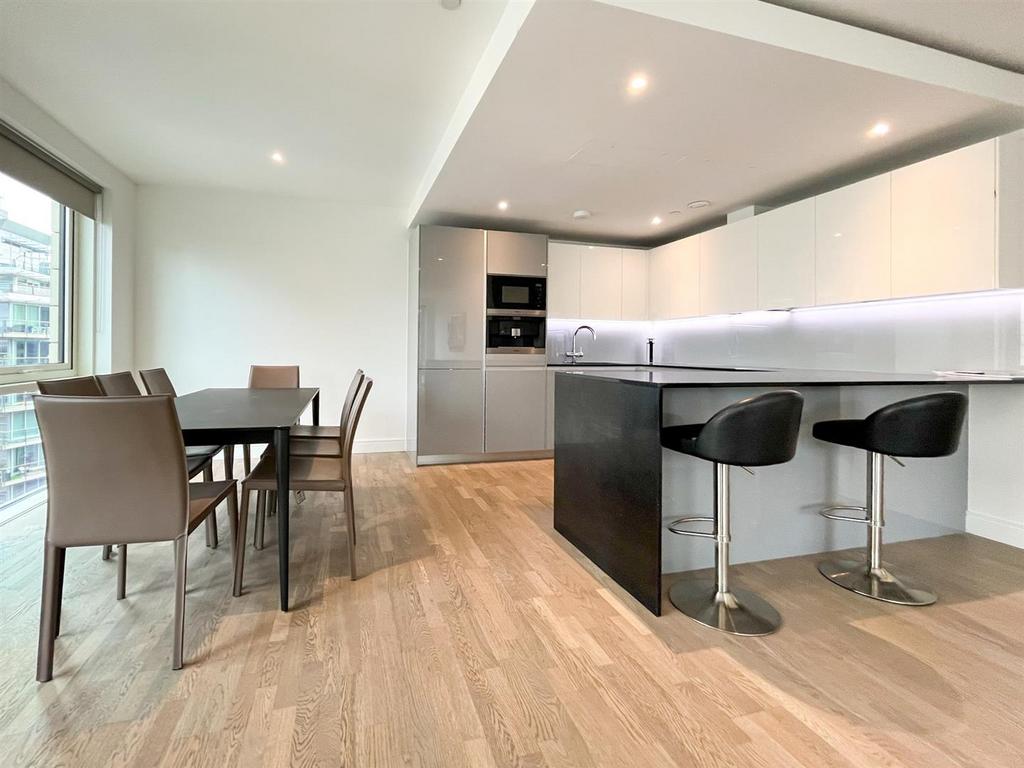 Dining area kitchen (1 of 1).jpg