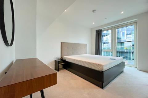 3 bedroom apartment for sale, Merdian House, Battersea Reach, SW18