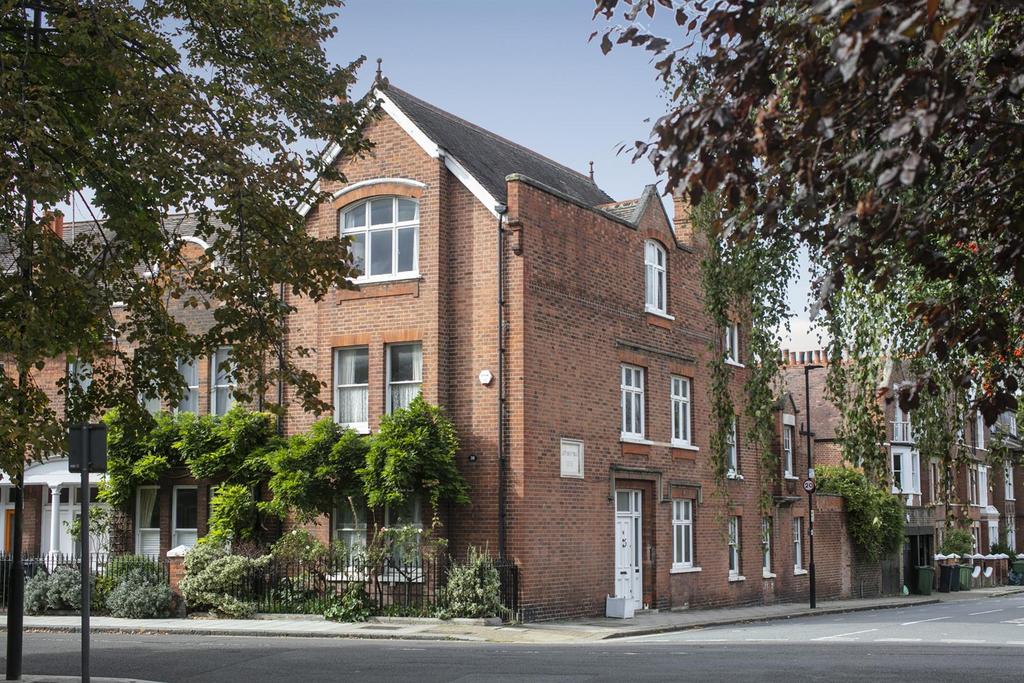Knatchbull Road, Camberwell, SE5 6 bed end of terrace house for sale
