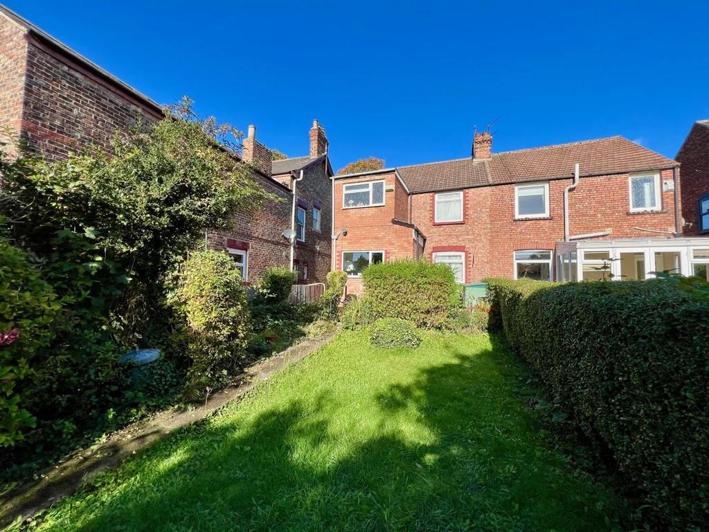 Imperial Crescent, Norton 3 bed semidetached house £100,000