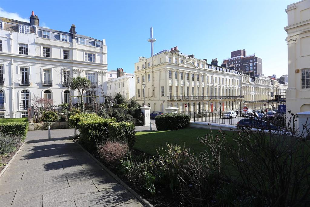 Osprey House, Sillwood Place, Brighton 1 bed flat £1,050 pcm (£242 pw)