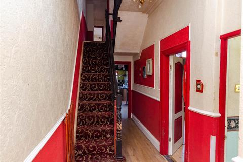 6 Hull Road, Withernsea, HU19 2DZ