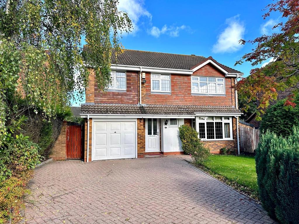 Slade Grove, Knowle, Solihull, B93 5 bed house £2,000 pcm (£462 pw)