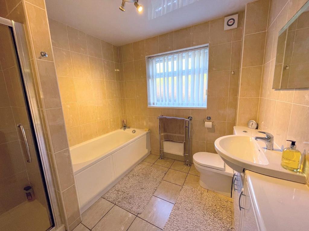 Bathroom/w.c.