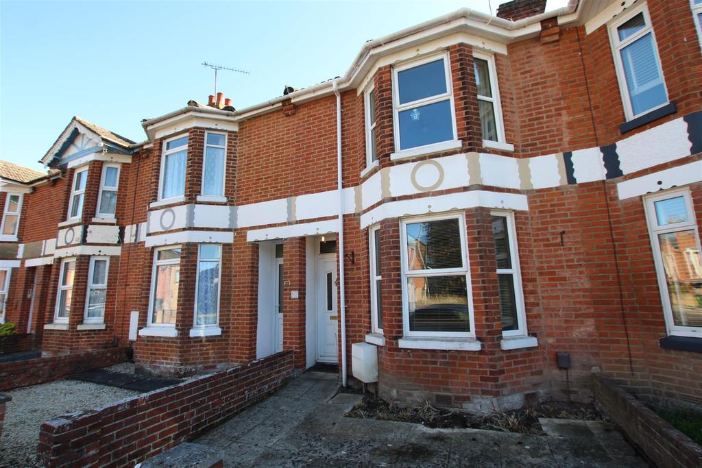 Arnold Road, Eastleigh 3 bed terraced house £280,000