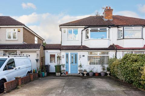 12 Limecroft Close, Epsom, KT19 9RE