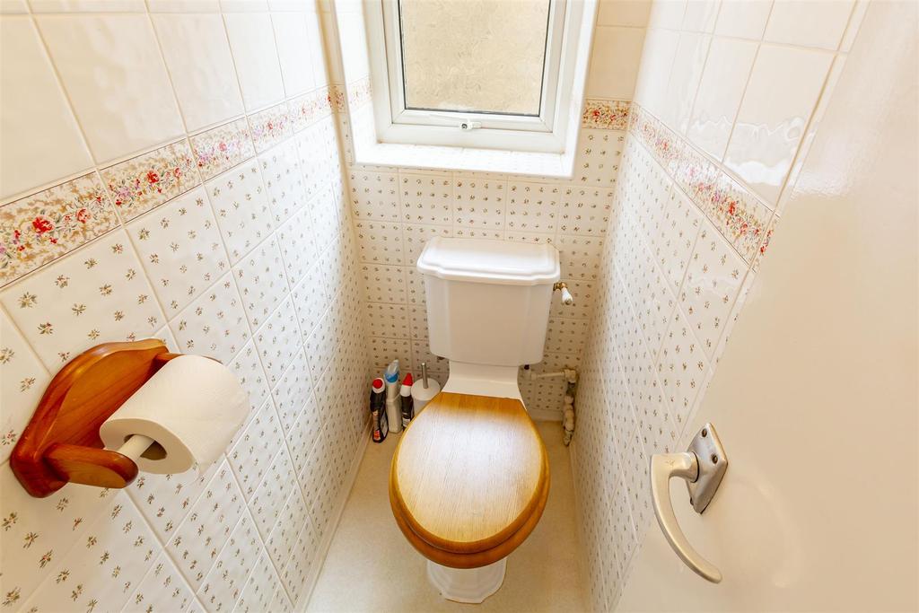 Toilet DSC0680-HDR copy.jpg