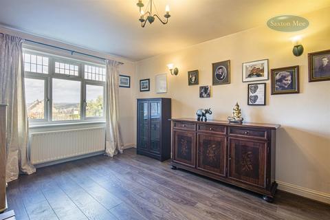 44 Bole Hill Close, Sheffield, S6 5ED