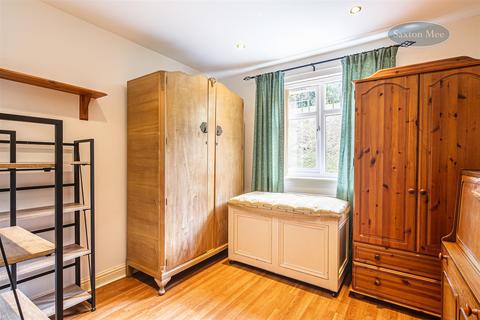 44 Bole Hill Close, Sheffield, S6 5ED