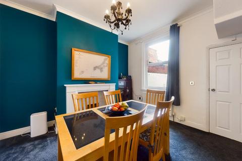 4 bedroom terraced house for sale, Prospect Road, Scarborough