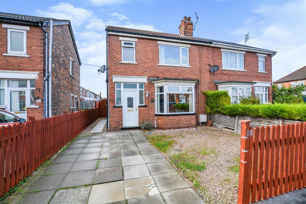 Monks Road, Scunthorpe 3 bed semidetached house for sale £139,950